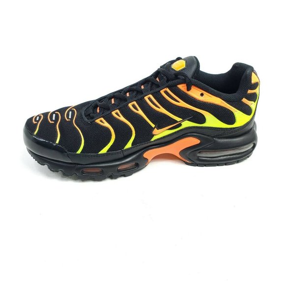 air max plus black volt total orange